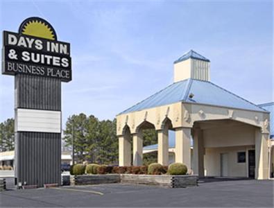 Days Inn - Manchester Εξωτερικό φωτογραφία